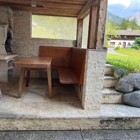 Mayrberg Mit Terasse Appartement