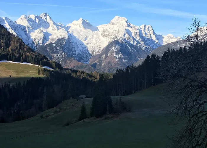 Mayrberg Mit Terasse *